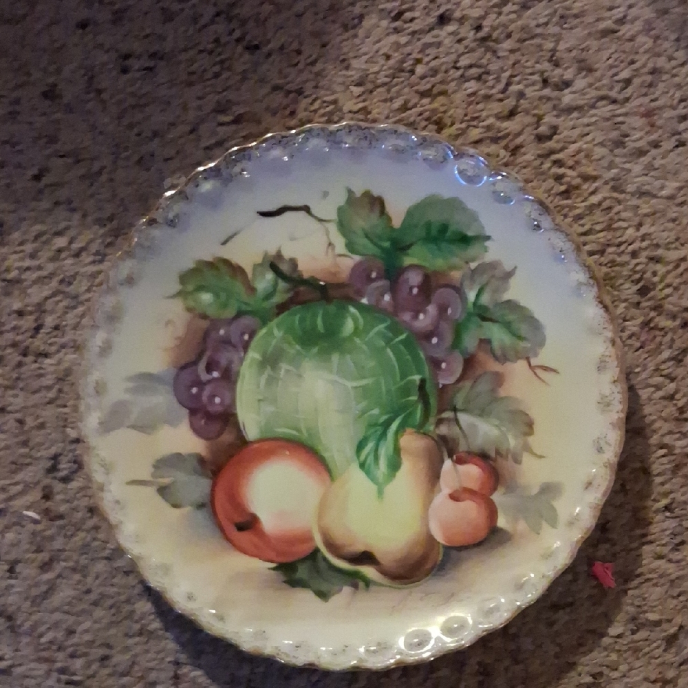 Elegant Fruit Motif Decorative Plate